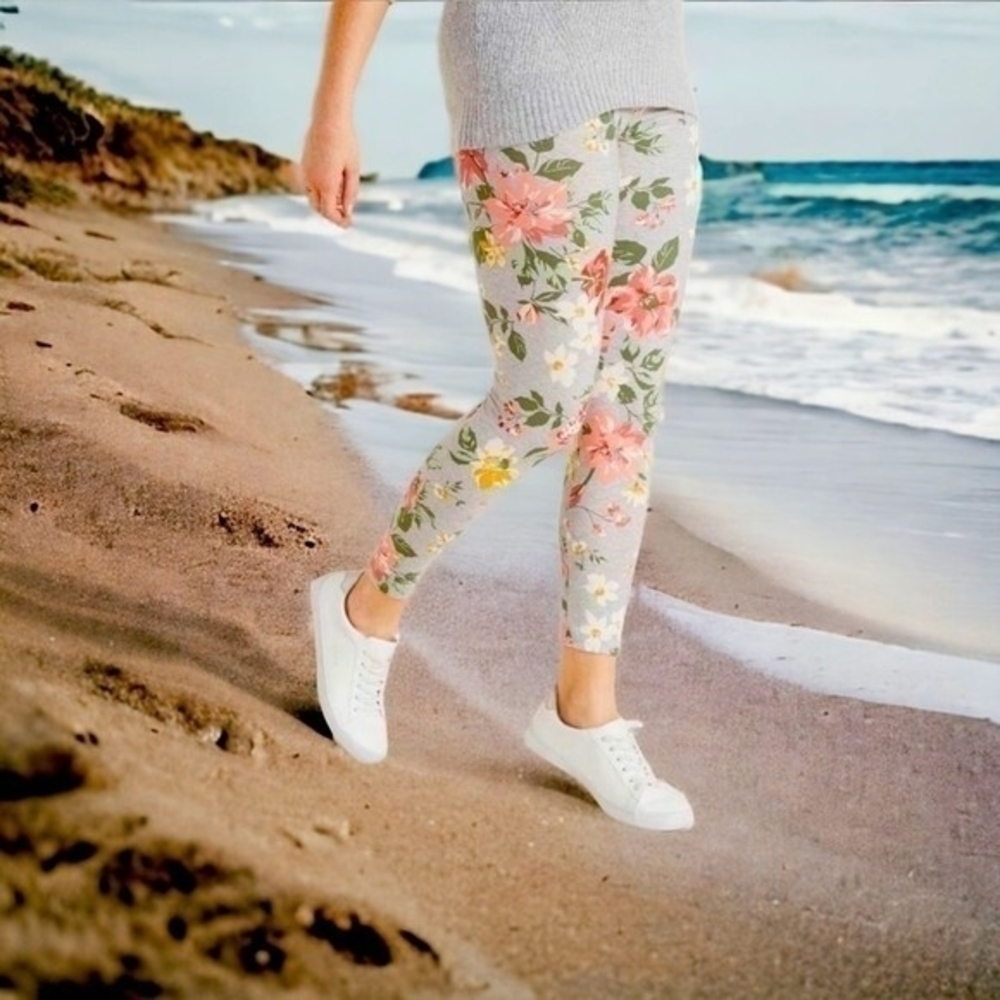 Old Navy Women's Floral Leggings L Grey Purple White Full Length Stretch G+